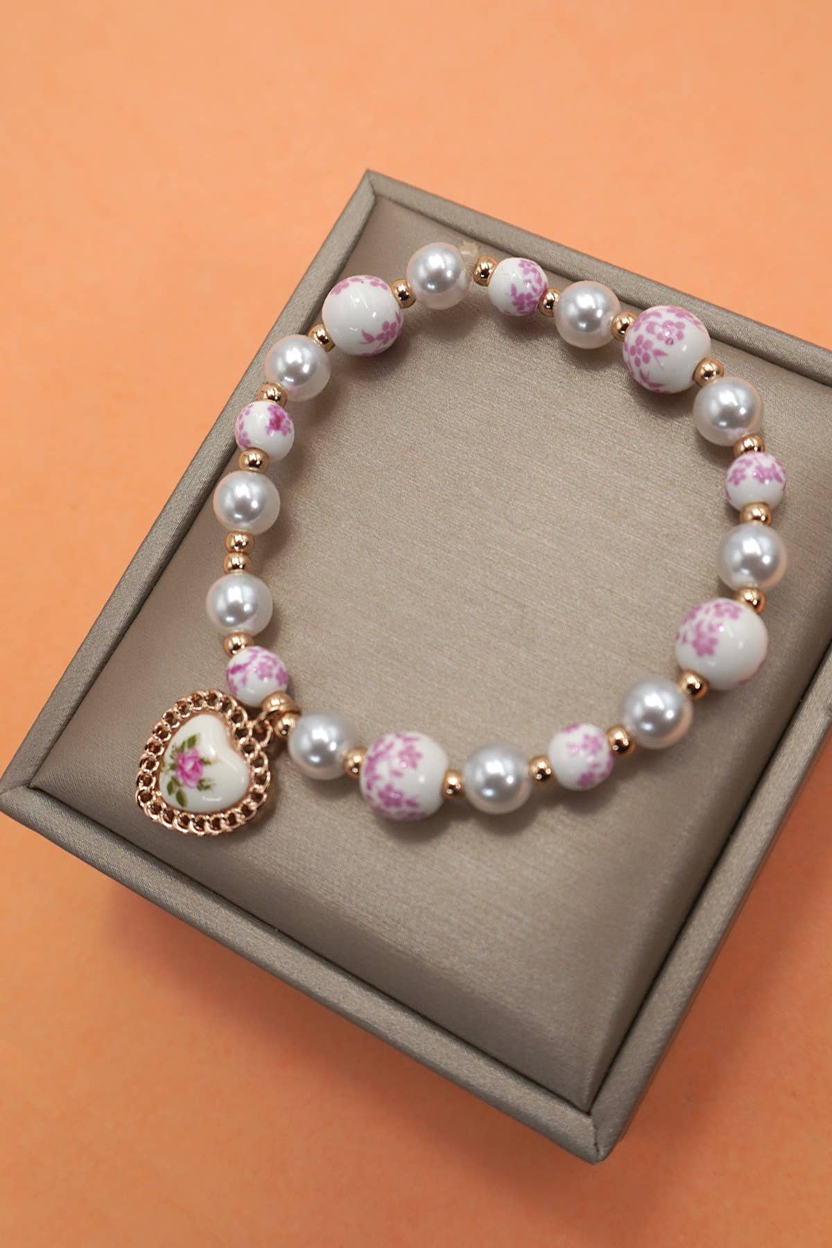 PINK CERAMIC PORCELAIN PEARL MIX HEART BRACELET | 80B1336: Gold