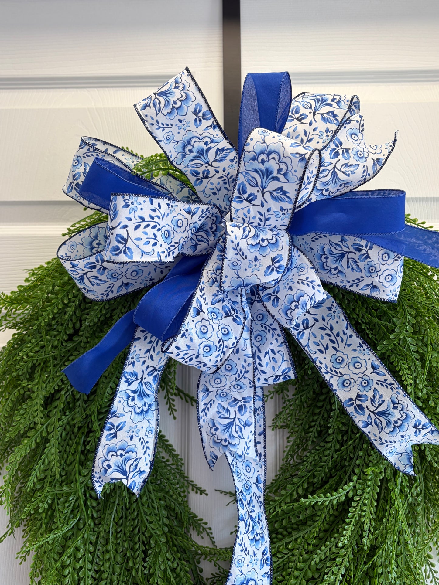 Sheena: Blue Chinoiserie Decorative Bow