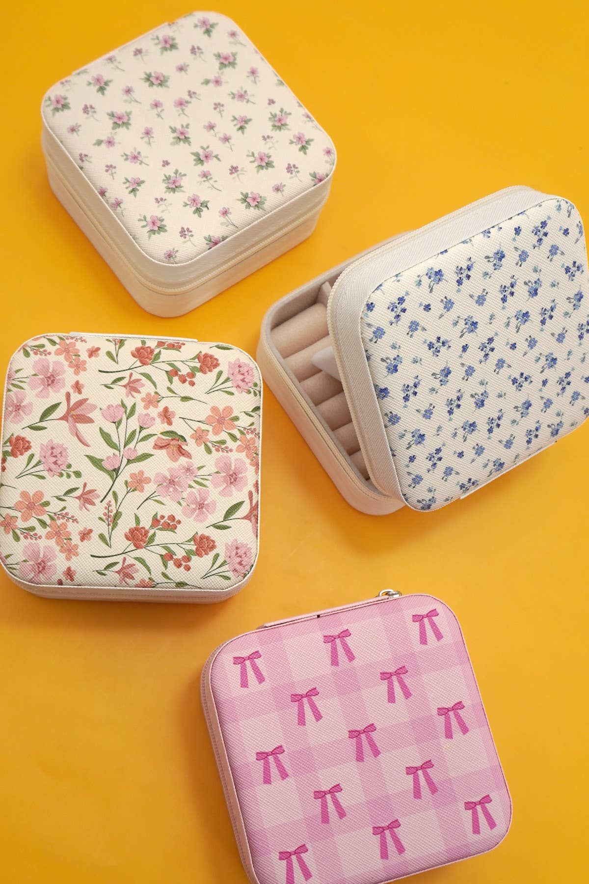 DESIGNED JEWELRY ORGANIZER TRAVEL BOX CASE | Floral